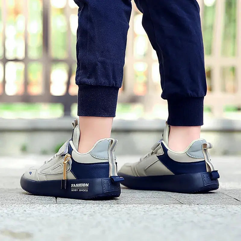 SprintZoom Kid's' All-Season Sneakers - Pinochio